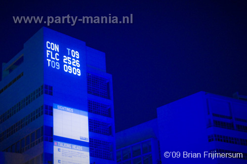 090926_004_todaysart_partymania