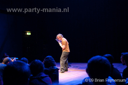 090926_023_todaysart_partymania