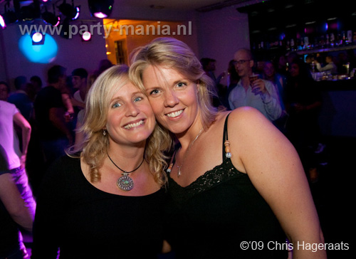 091002_091_seven_cliche_partymania