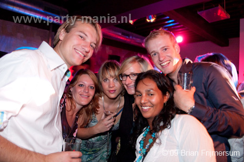 091003_028_seven_partymania