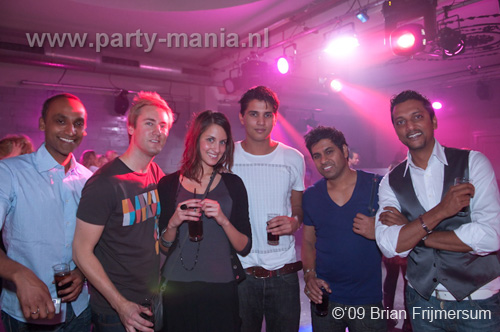 091003_030_seven_partymania