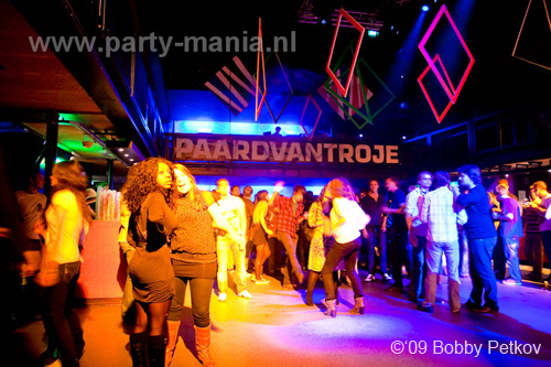 091008_047_no_paard_partymania