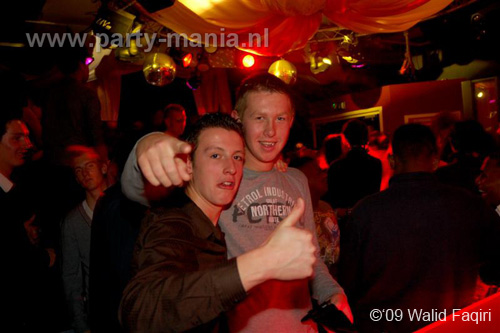 091009_029_le_paris_partymania