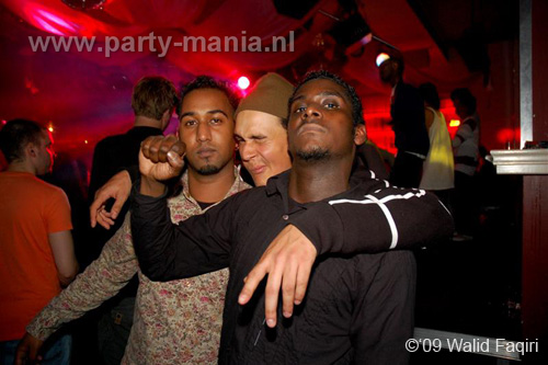 091009_041_le_paris_partymania