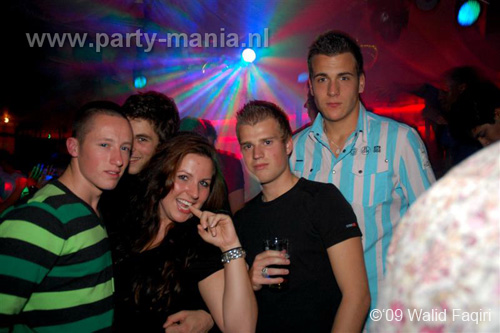 091009_043_le_paris_partymania