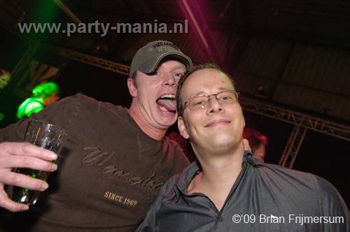 091009_052_ridiculous_partymania