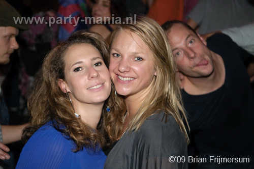 091010_001_bick_partymania