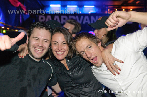 091010_004_bick_partymania