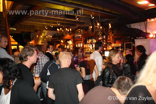 091016_009_hier_en_toen_partymania