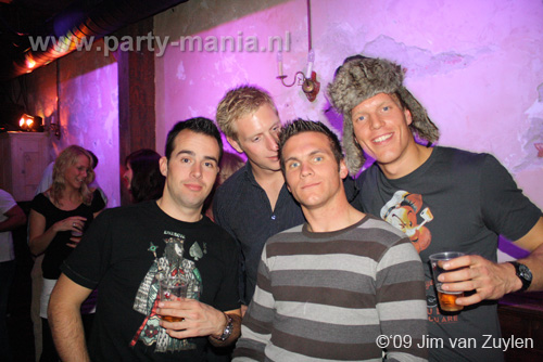 091016_012_hier_en_toen_partymania