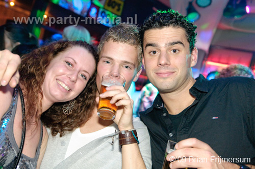091017_041_80s_90s_partymania