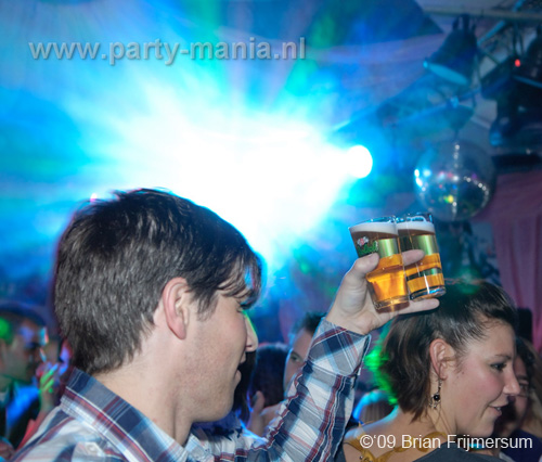 091017_091_80s_90s_partymania