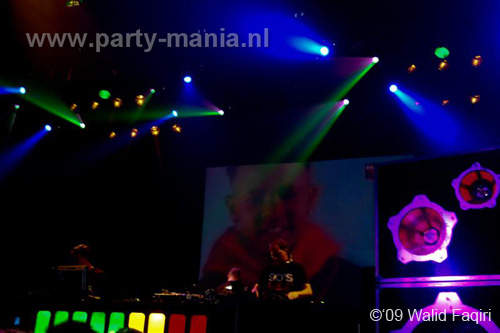 091023_020_90s_now_partymania