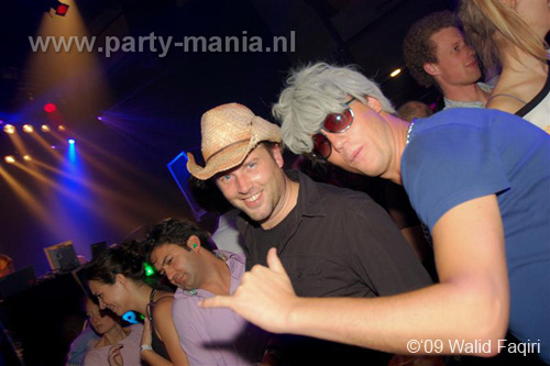 091023_046_90s_now_partymania