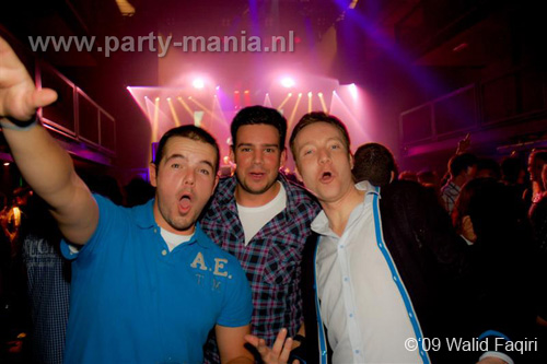 091023_060_90s_now_partymania