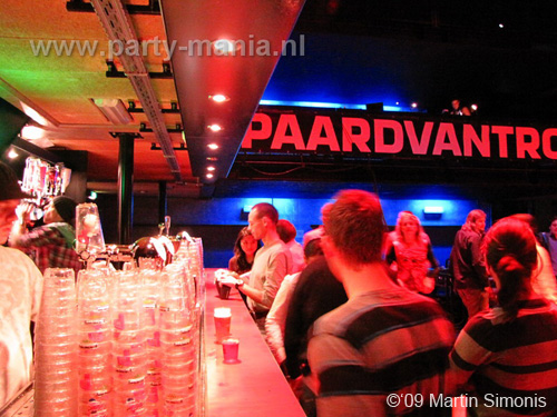 091023_000_eliades_ochoa_paard_partymania