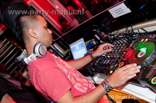 091030_002_world_famous_partymania