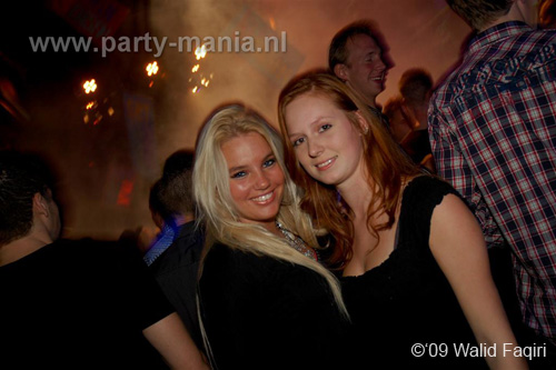 091031_013_franchise_partymania