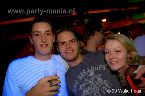 091031_018_franchise_partymania