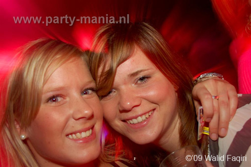 091031_054_franchise_partymania