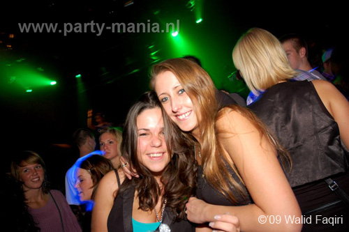 091031_063_franchise_partymania