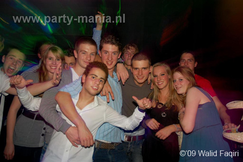 091031_085_franchise_partymania