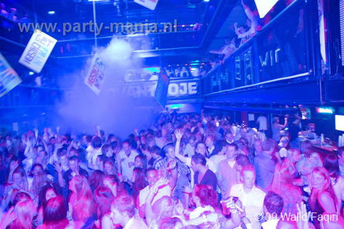 091031_095_franchise_partymania