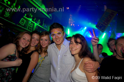 091031_123_franchise_partymania