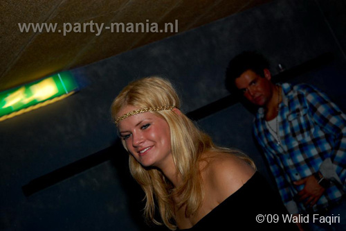 091031_162_franchise_partymania