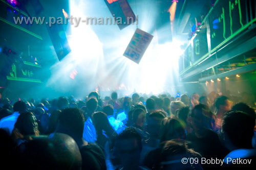 091031_095_franchise_partymania