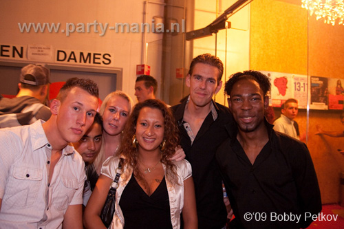 091031_102_franchise_partymania