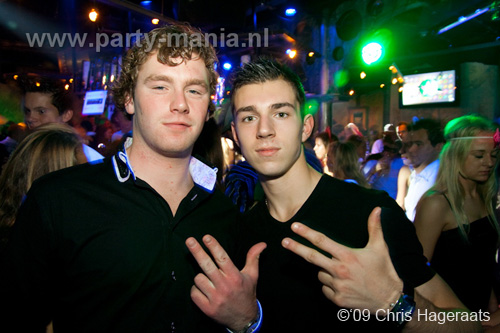 091031_070_halloween_beats_partymania