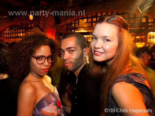 091031_023_havana_partymania