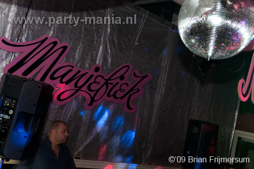 091031_006_manjefiek_partymania