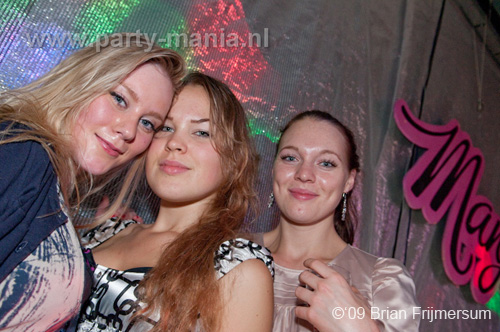 091031_033_manjefiek_partymania