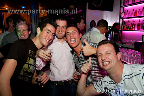091113_014_denhaag_is_dope_partymania