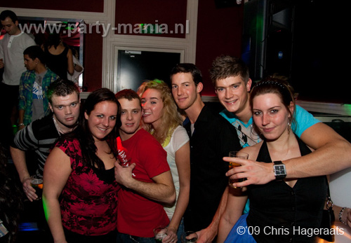 091113_029_denhaag_is_dope_partymania