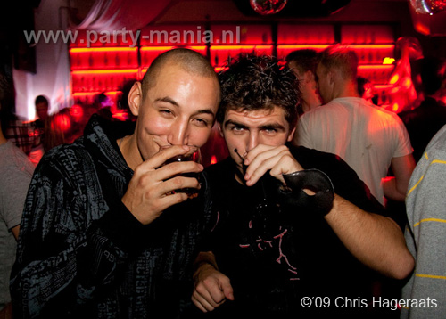 091113_039_denhaag_is_dope_partymania