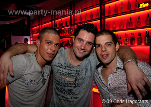 091113_051_denhaag_is_dope_partymania