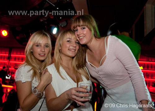 091113_061_denhaag_is_dope_partymania