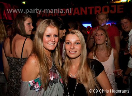 091114_032_ilovelos_partymania