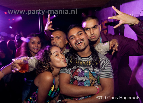 091114_049_ilovelos_partymania