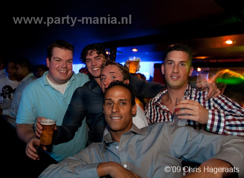 091114_070_ilovelos_partymania