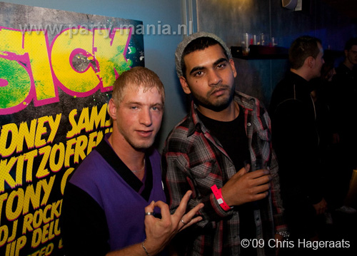 091114_071_ilovelos_partymania