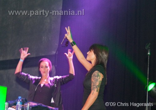 091114_093_ilovelos_partymania