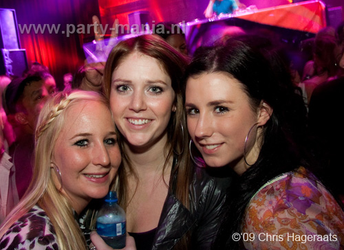 091114_110_ilovelos_partymania
