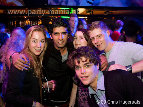 091114_113_ilovelos_partymania