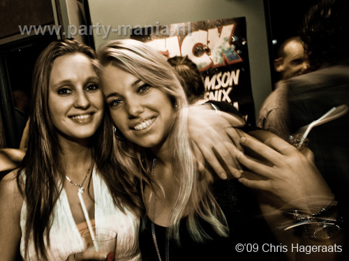 091114_147_ilovelos_partymania
