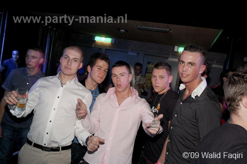 091114_006_ilovelos_partymania