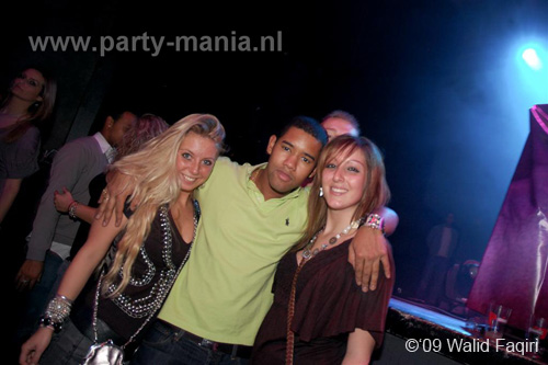 091114_026_ilovelos_partymania